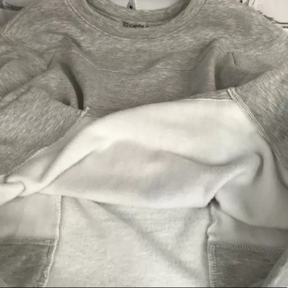 Cupshe Pullover Oversized Gray Sweatshirt Small‎ Soft Liner Cutout Hem Design - Picture 8 of 9